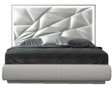 Кровать в спальню FRANCO KIU 1242 с LED подсветкой изголовья (180х200) в Сыктывкаре